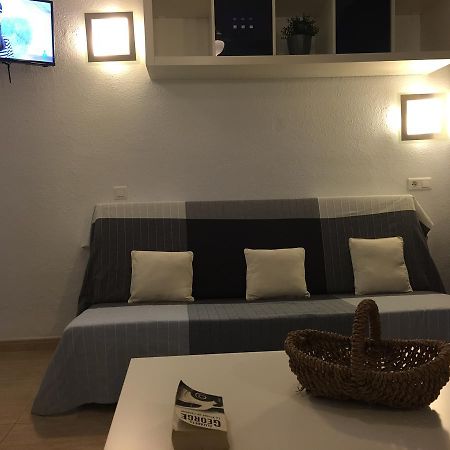 Benal Beach Apartment ベナルマデナ エクステリア 写真